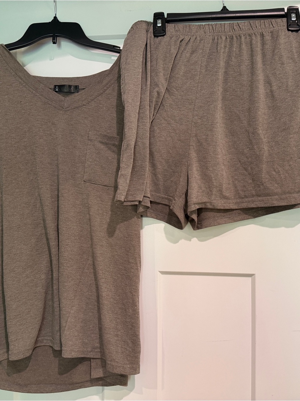 RUBZOOF Cozy Two-Piece Lounge Set in Heather Taupe-Size L/XL